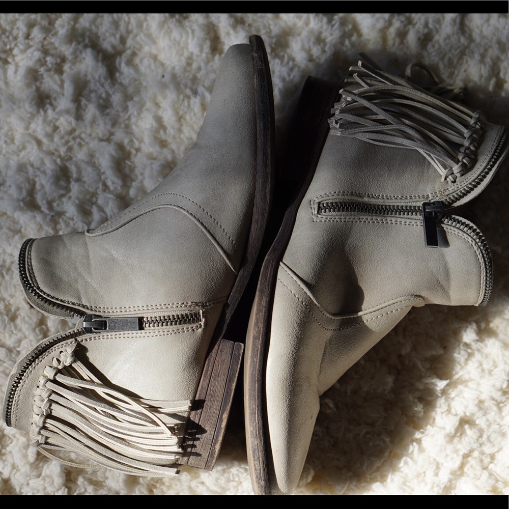 Fringe bootie - Picture 6 of 6